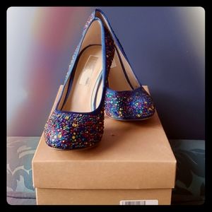 SOLD INC International Concepts rhinestone pumps